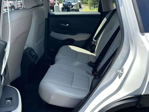New 2026 Honda HR-V EX-L image 9