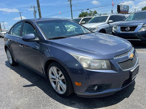 Used 2013 Chevrolet Cruze LTZ w/ Enhanced Safety Package FWD image 4