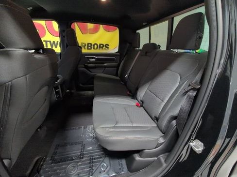 New 2026 RAM 1500 Big Horn w/ Night Edition image 32