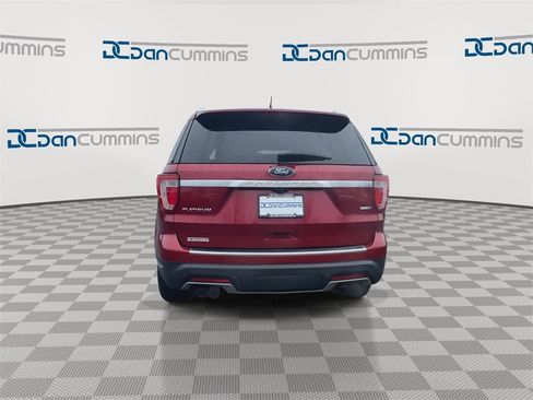 Used 2019 Ford Explorer Platinum image 7