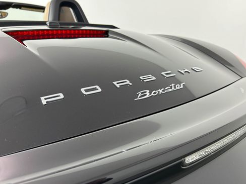 Used 2013 Porsche Boxster RWD image 12