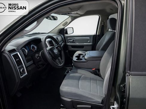 Used 2021 RAM 1500 Classic SLT AWD/4WD image 10