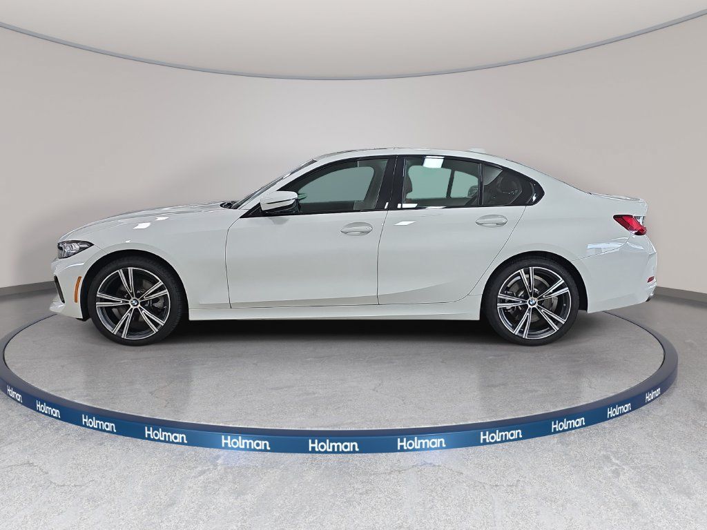 Certified 2023 BMW 330i Sedan w/ Driving Assistance Package RWD image 11