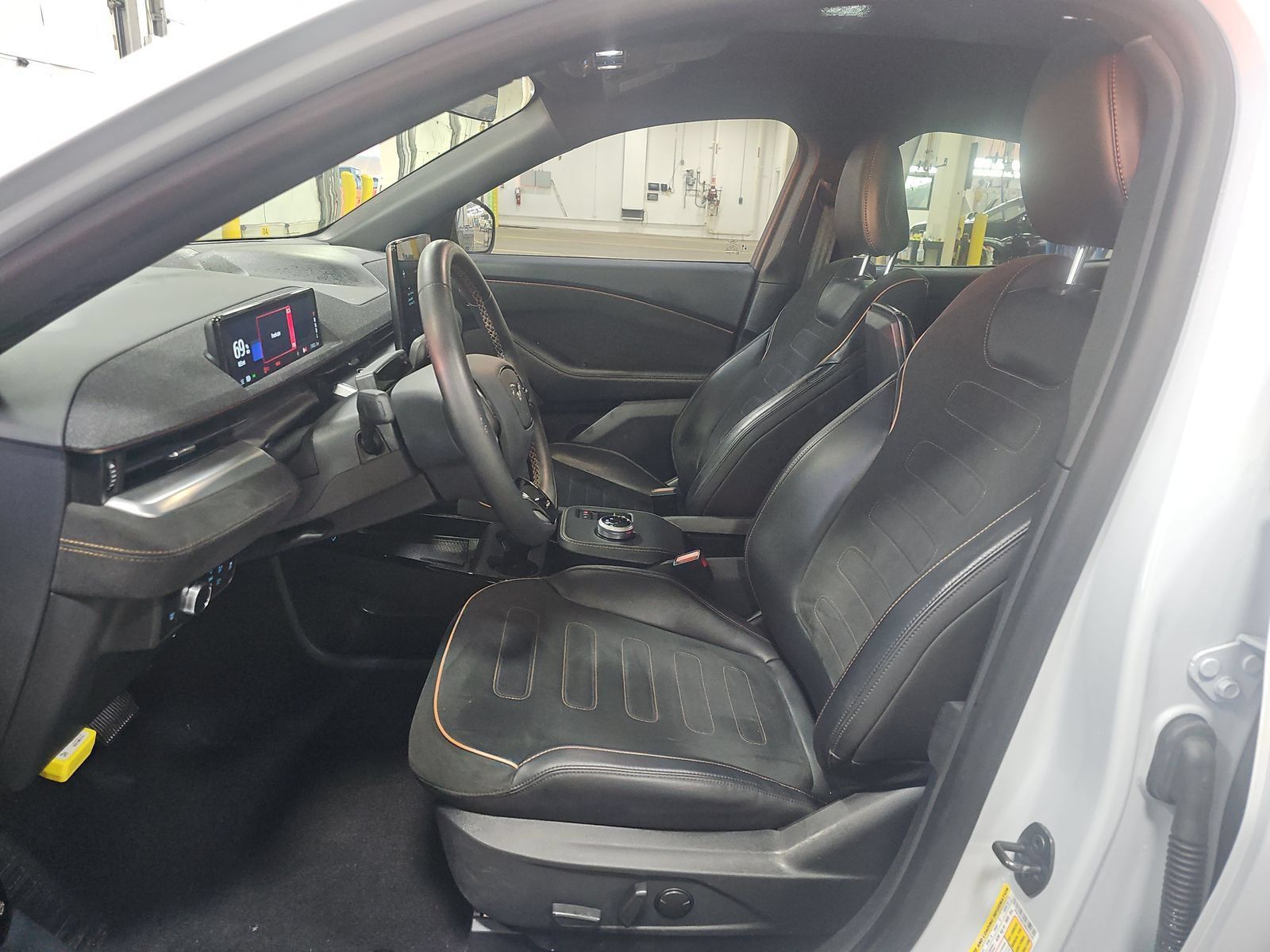 Used 2022 Ford Mustang Mach-E GT AWD/4WD image 8