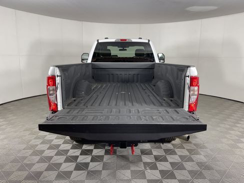 Used 2022 Ford F350 XL w/ Power Equipment Group image 7