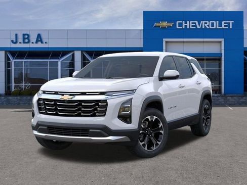 New 2026 Chevrolet Equinox LT w/ Safety and Technology Package image 6