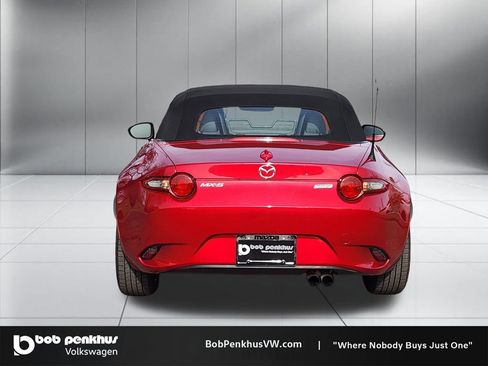 Used 2016 MAZDA MX-5 Miata Grand Touring image 25