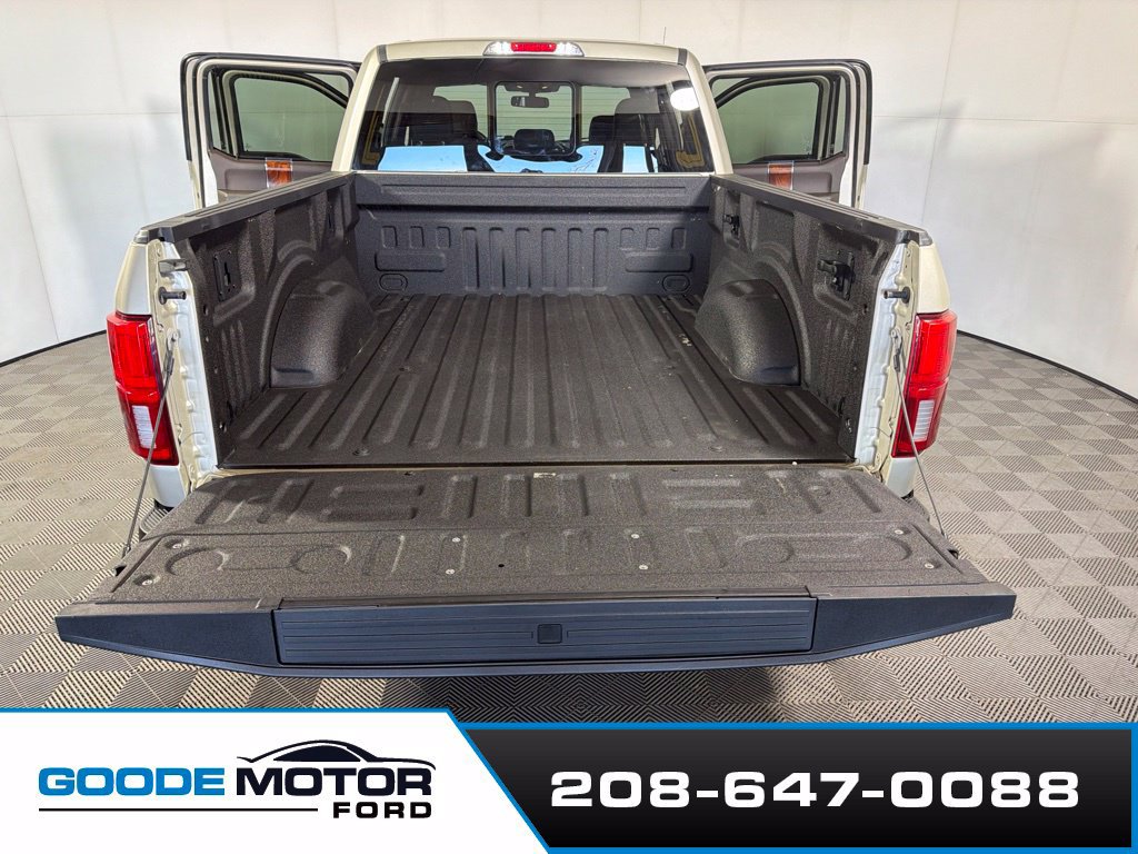 Used 2018 Ford F150 King Ranch w/ Equipment Group 601A Luxury AWD/4WD image 22