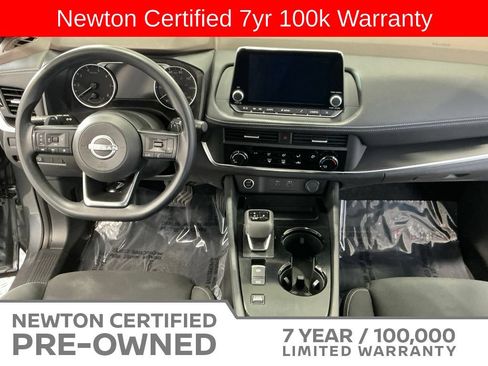 Used 2023 Nissan Rogue S FWD image 11