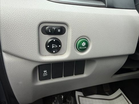 Used 2017 Honda Pilot EX-L image 31