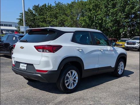 New 2026 Chevrolet TrailBlazer LS image 8