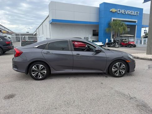 Used 2016 Honda Civic EX-L image 4