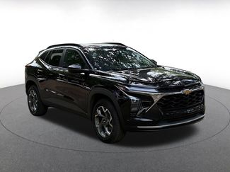 Used 2025 Chevrolet Trax LT w/ LT Convenience Package video 1