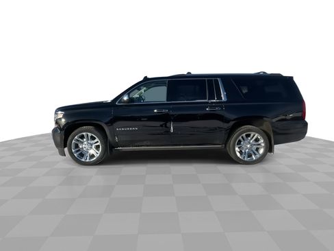 Used 2020 Chevrolet Suburban Premier w/ Premier Plus Edition image 5
