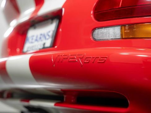 Used 2002 Dodge Viper GTS RWD image 33