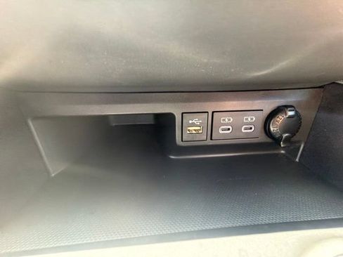 Used 2023 Toyota Highlander XSE AWD/4WD image 56