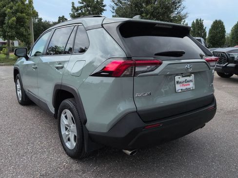 Certified 2020 Toyota RAV4 XLE w/ XLE Grade Weather Package AWD/4WD image 4