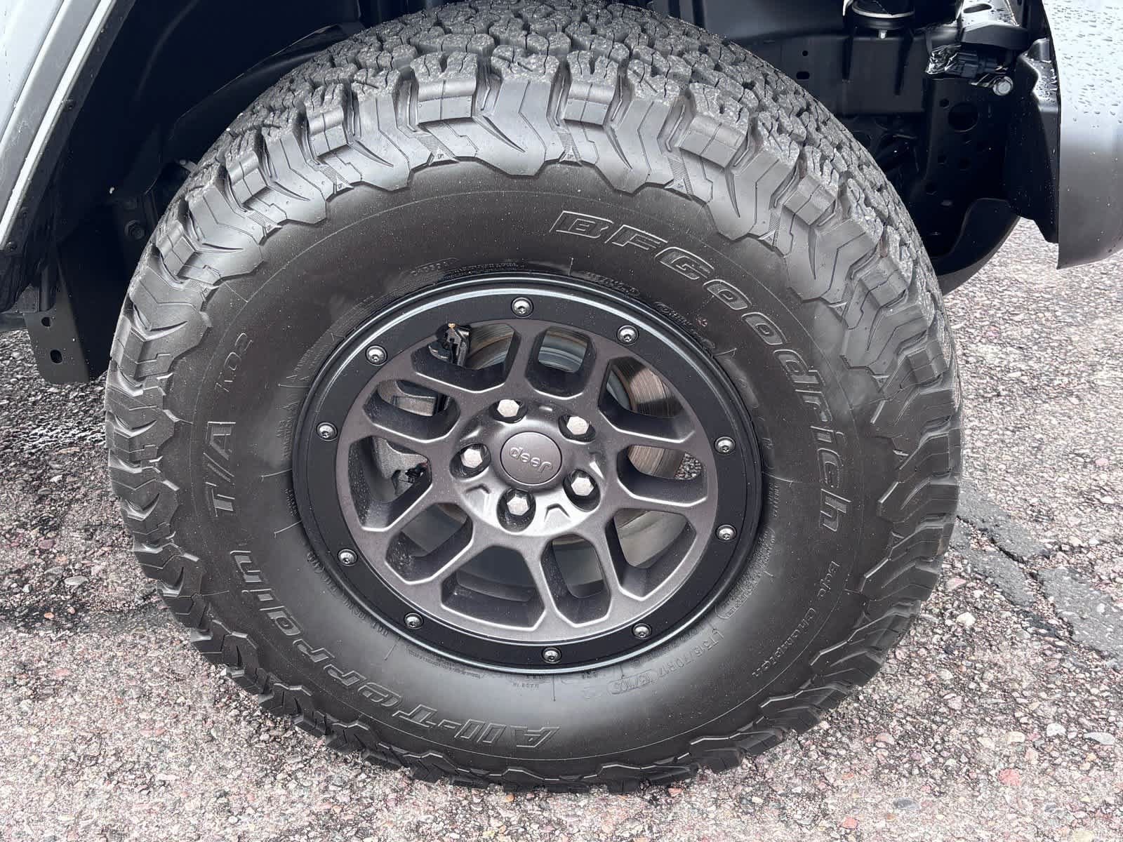 Used 2023 Jeep Wrangler Unlimited Sport AWD/4WD image 12