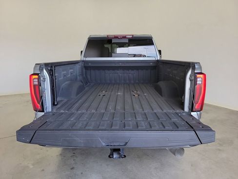 Used 2024 GMC Sierra 2500 Denali w/ Denali Reserve Package image 10