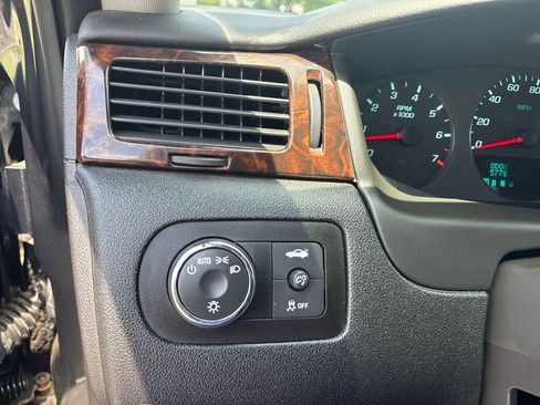 Used 2016 Chevrolet Impala Limited LS FWD image 18