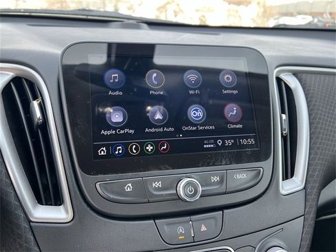 Used 2022 Chevrolet Malibu LT image 12