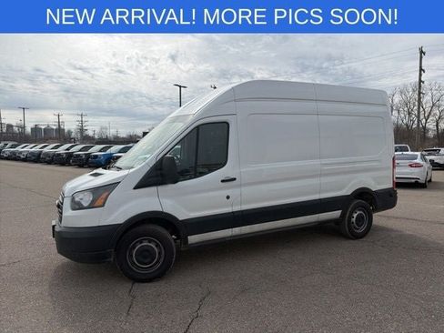 Used 2019 Ford Transit 250 148 High Roof RWD image 1