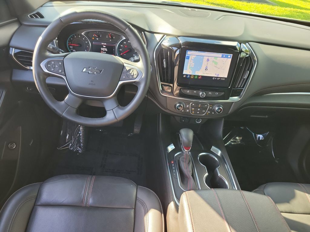 Used 2023 Chevrolet Traverse RS FWD image 27