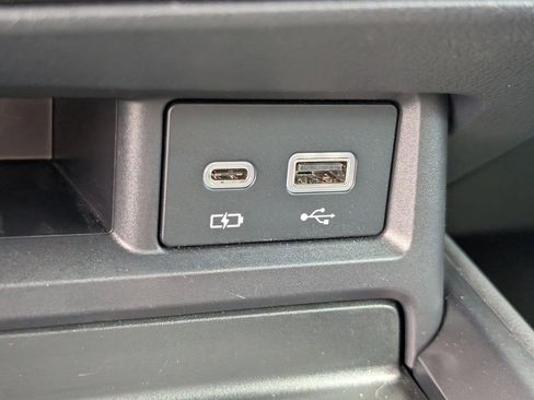 Used 2025 Lexus NX 250 FWD w/ Accessory Package (2T) image 18