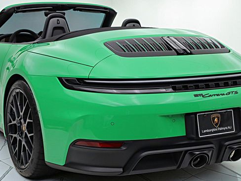 Used 2025 Porsche 911 Carrera GTS RWD image 9