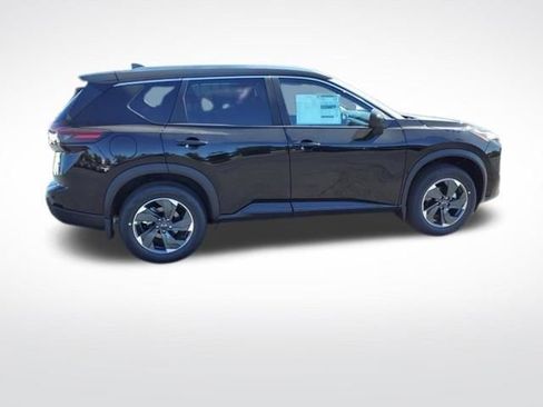 New 2026 Nissan Rogue SV w/ SV Premium Package image 8