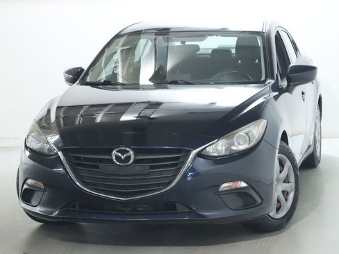 Used 2016 MAZDA MAZDA3 i Sport FWD image 2
