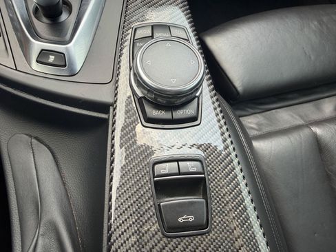 Used 2016 BMW M4 Convertible RWD image 25