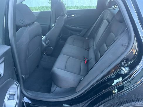 Used 2024 Chevrolet Malibu LT image 20