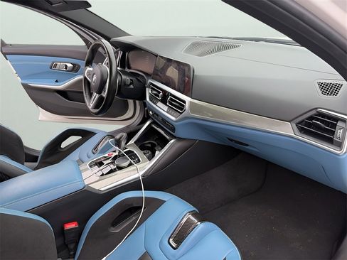 Used 2022 BMW M3 Competition w/ M Carbon Exterior Package image 4