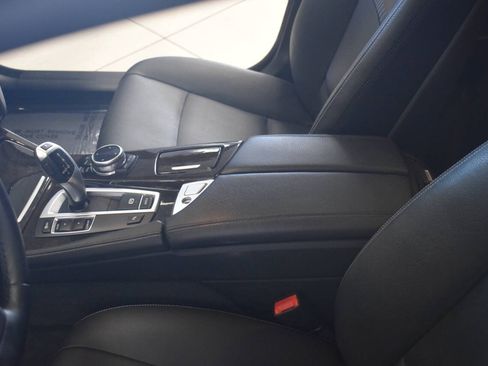 Used 2014 BMW 528i Sedan RWD image 48