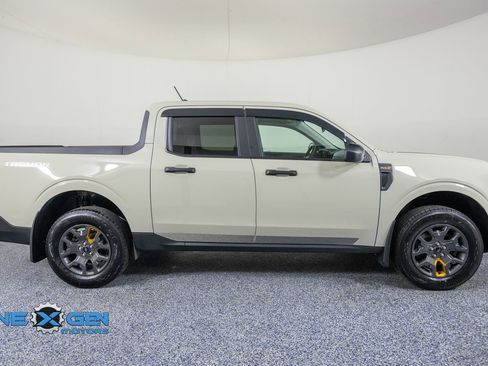 Used 2024 Ford Maverick Tremor w/ Tremor Off-Road Package AWD/4WD image 8