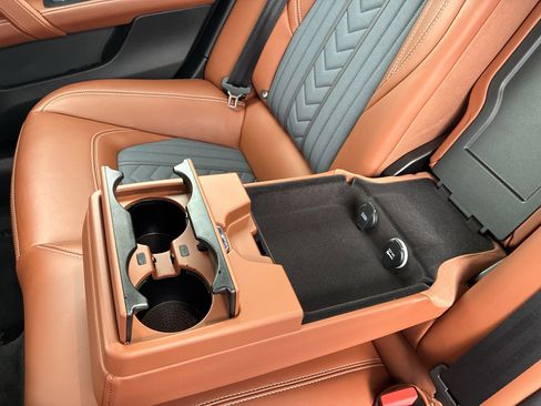 Used 2021 Maserati Quattroporte S GranLusso image 32