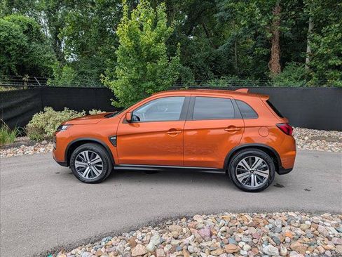 Used 2024 Mitsubishi Outlander Sport ES AWD/4WD image 2