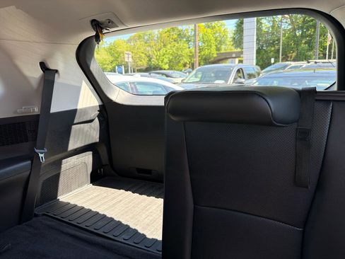 Used 2024 Toyota Grand Highlander AWD image 21