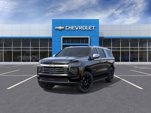 New 2025 Chevrolet Suburban Premier image 38