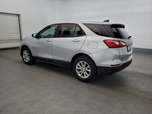Used 2020 Chevrolet Equinox LS w/ LS Convenience Package AWD/4WD image 3
