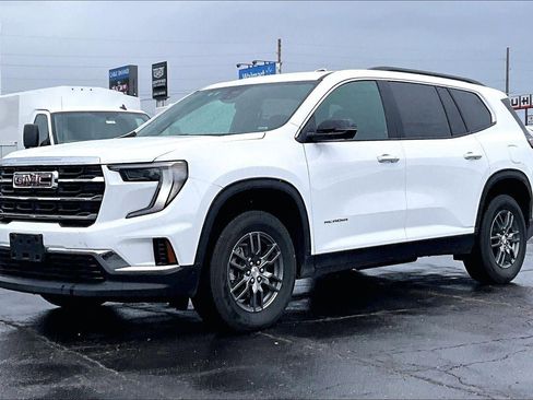 Used 2025 GMC Acadia Elevation AWD/4WD image 7
