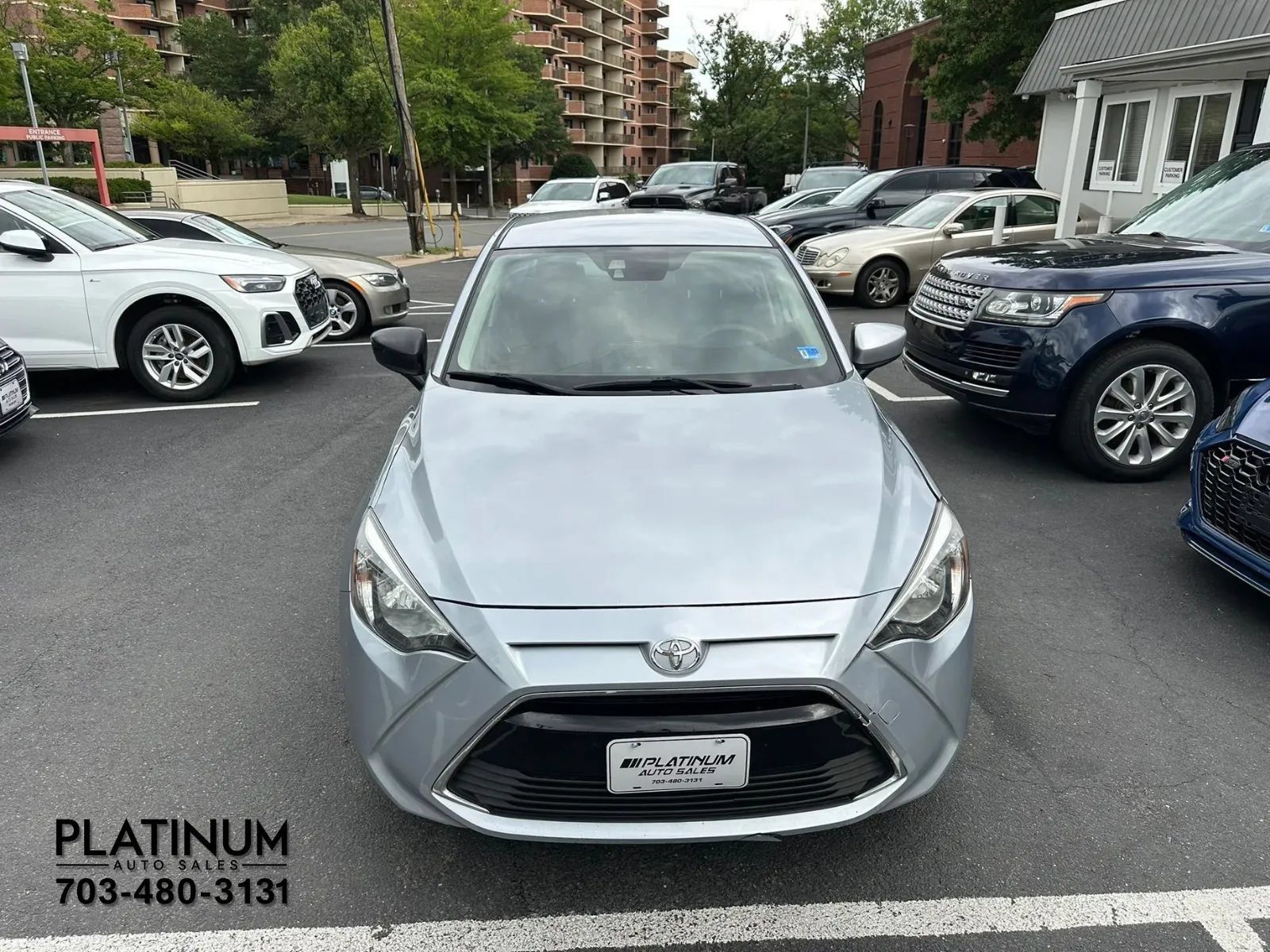 Used 2017 Toyota Yaris iA FWD image 4