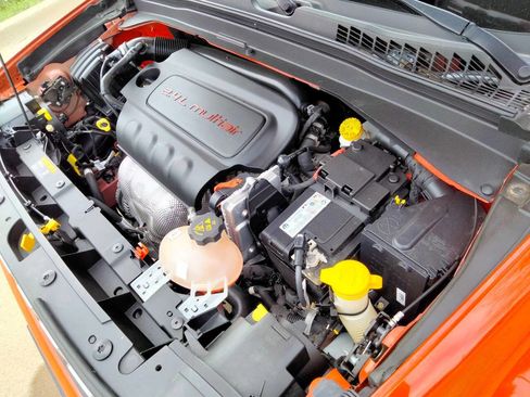 Used 2017 Jeep Renegade Latitude image 26