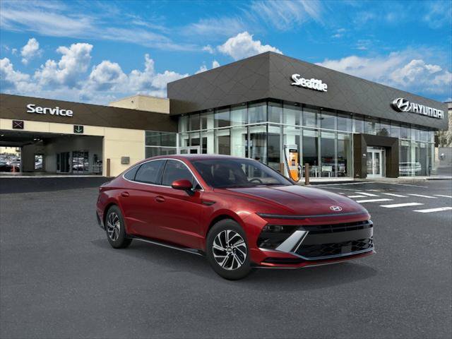 New 2026 Hyundai Sonata Blue FWD image 2