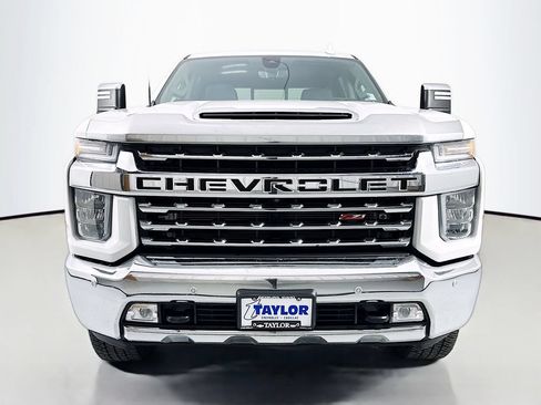 Used 2022 Chevrolet Silverado 3500 LTZ w/ LTZ Convenience Package AWD/4WD image 2