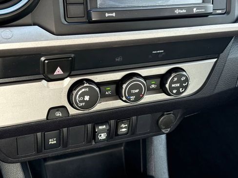 Used 2019 Toyota Tacoma SR5 RWD image 24
