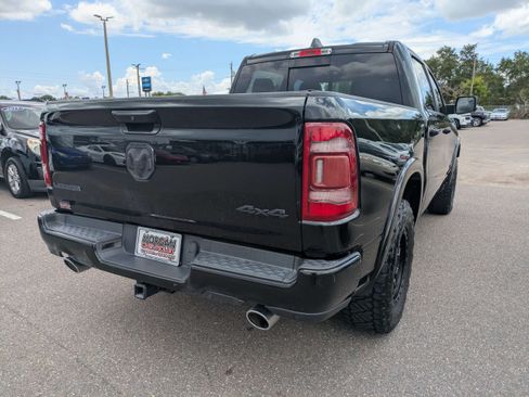Used 2021 RAM 1500 Laramie AWD/4WD image 3