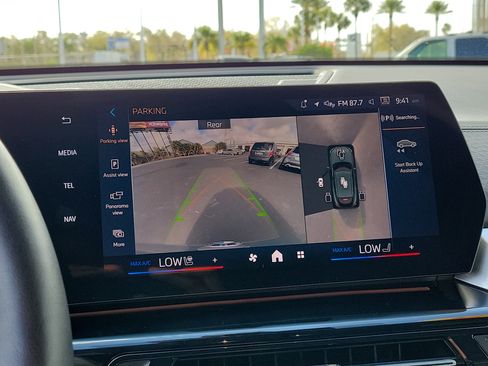 Used 2025 BMW X2 xDrive28i image 25