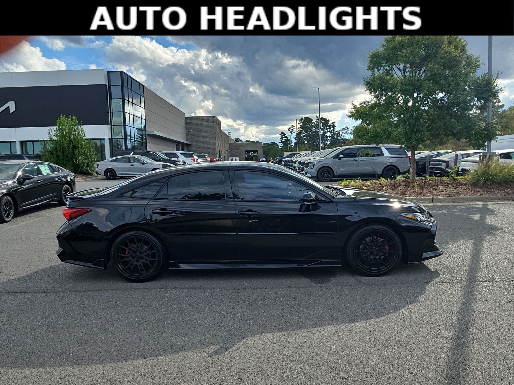 Used 2021 Toyota Avalon TRD w/ Protection Package (TMS) FWD image 8